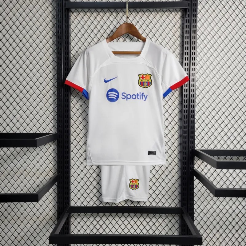 Maillot et short Barcelone 2023/2024 – Enfant – Extérieur