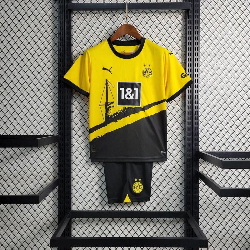 Maillot et short Borussia Dortmund 2023/2024 – Enfant – Domicile