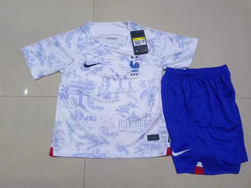 Maillot et short France 2022/2023 – Enfant – Extérieur